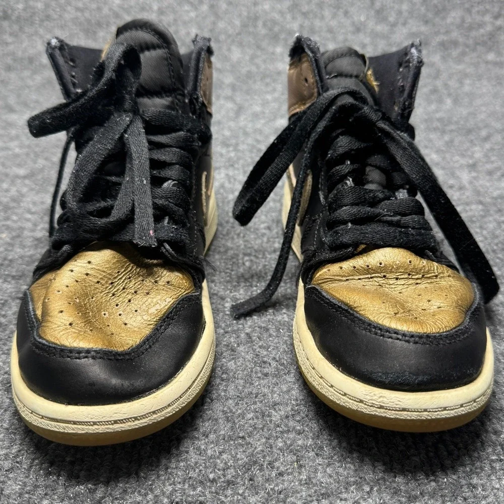Jordan Air Jordan 1 Retro‎ High OG Kids 1Y Black Gold Sneakers FD1412-071